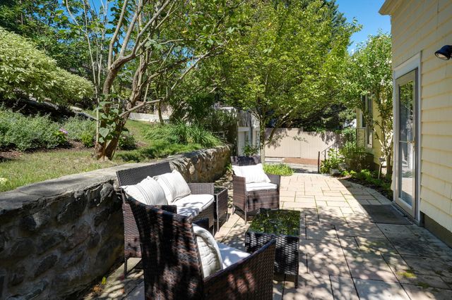 54 Elizabeth Rd, Belmont, MA 02478