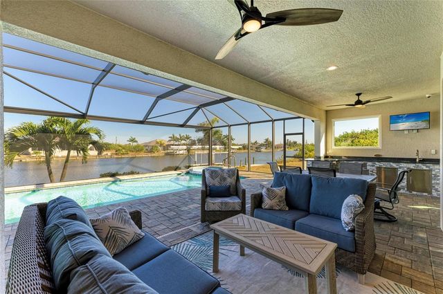 8290 TRACY CIRCLE, Port Charlotte, FL 33981