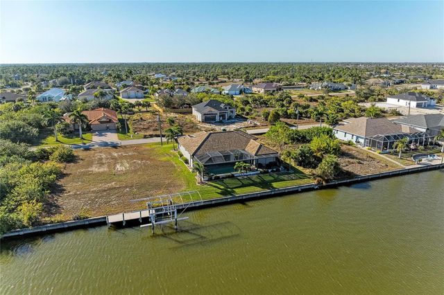 8290 TRACY CIRCLE, Port Charlotte, FL 33981