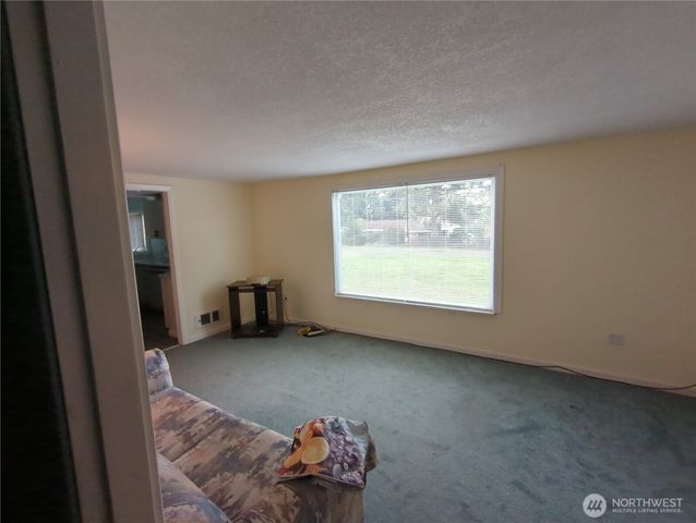 1104 Rose Avenue NE, Ilwaco, WA 98624