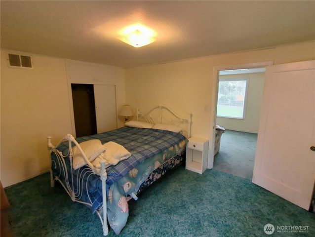 1104 Rose Avenue NE, Ilwaco, WA 98624