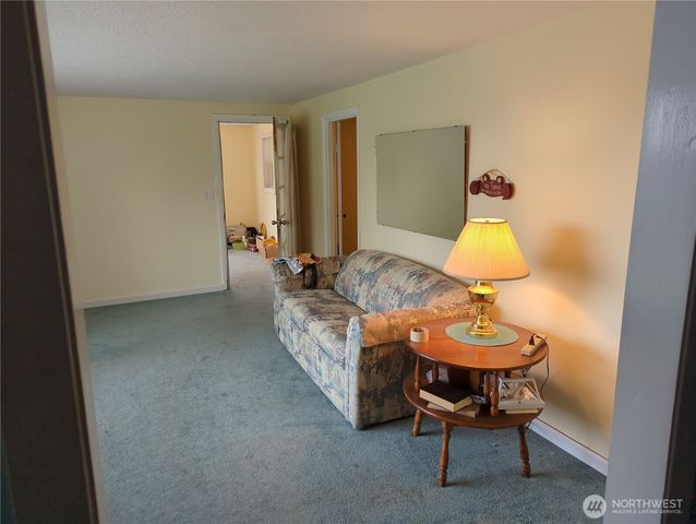 1104 Rose Avenue NE, Ilwaco, WA 98624