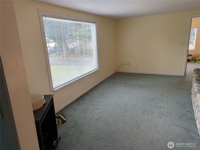 1104 Rose Avenue NE, Ilwaco, WA 98624