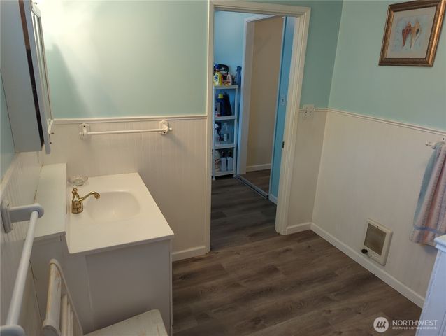 1104 Rose Avenue NE, Ilwaco, WA 98624