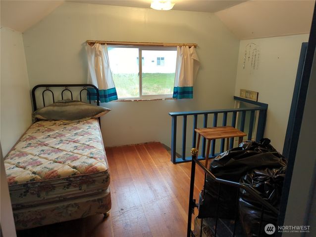 1104 Rose Avenue NE, Ilwaco, WA 98624