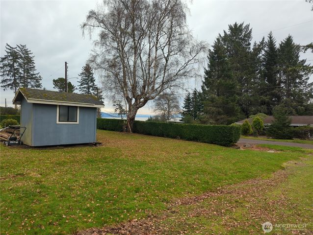 1104 Rose Avenue NE, Ilwaco, WA 98624