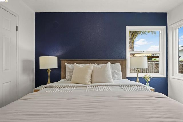 2339 McBryde Ave, Richmond, CA 94804