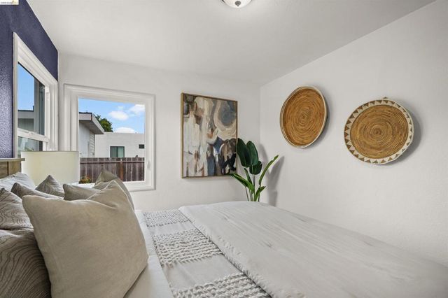 2339 McBryde Ave, Richmond, CA 94804