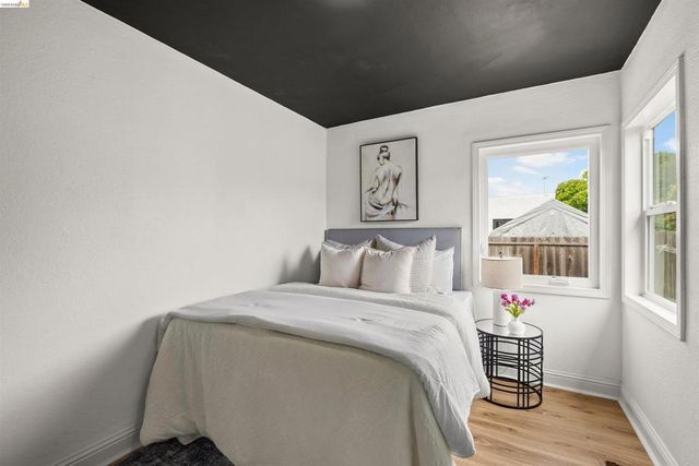 2339 McBryde Ave, Richmond, CA 94804