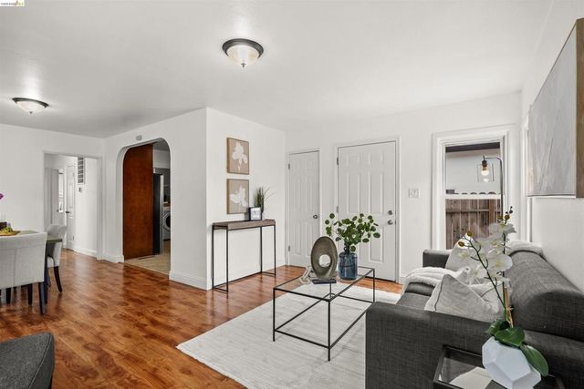 2339 McBryde Ave, Richmond, CA 94804