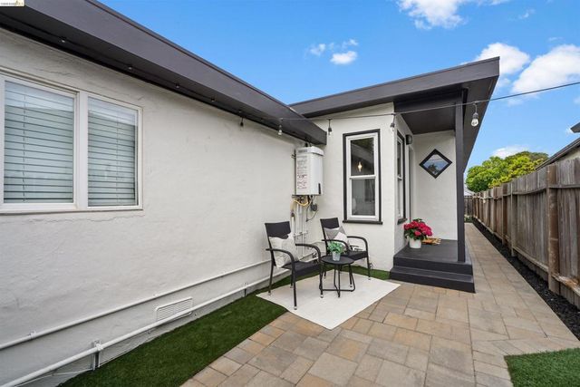 2339 McBryde Ave, Richmond, CA 94804