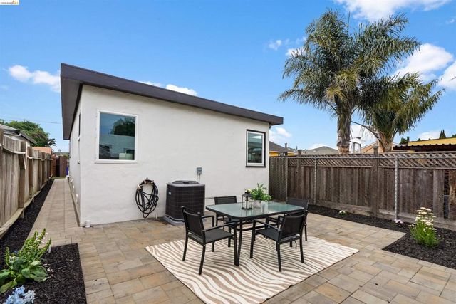 2339 McBryde Ave, Richmond, CA 94804