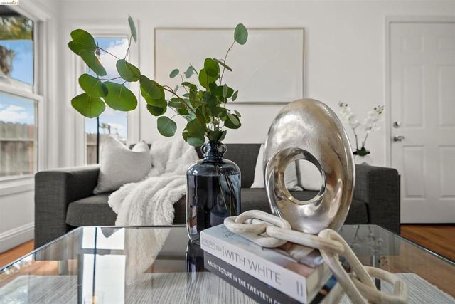 2339 McBryde Ave, Richmond, CA 94804