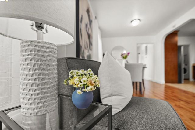 2339 McBryde Ave, Richmond, CA 94804