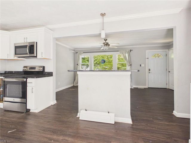 3328 Justis ST, Virginia Beach, VA 23464