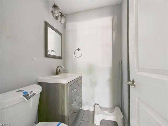 3328 Justis ST, Virginia Beach, VA 23464