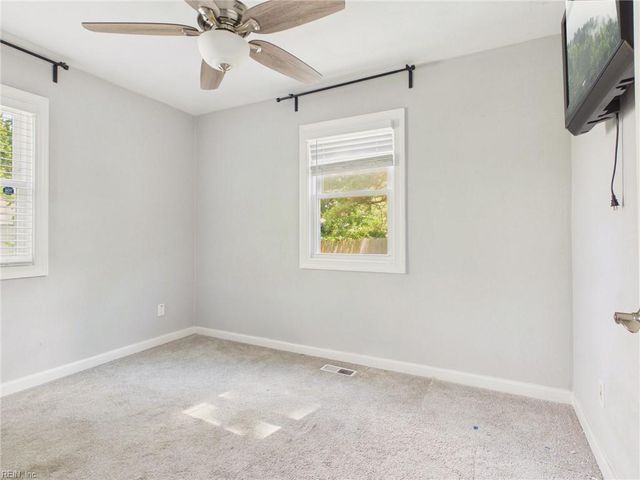 3328 Justis ST, Virginia Beach, VA 23464