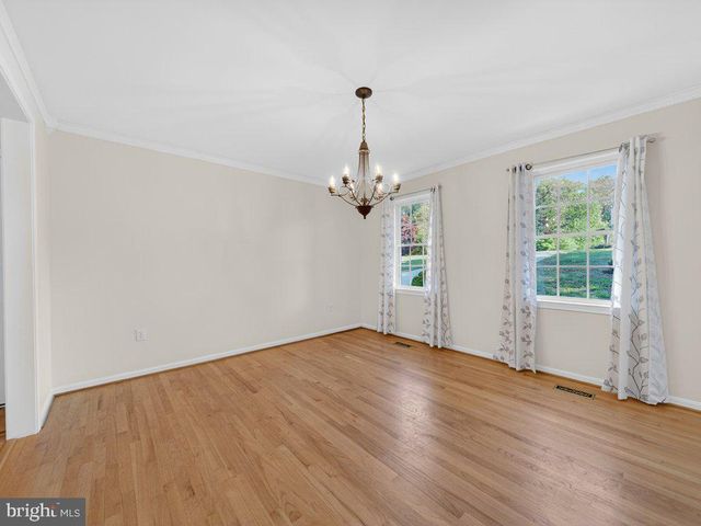 9290 BAKER ST, Owings, MD 20736
