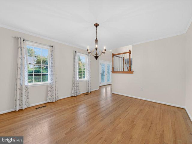 9290 BAKER ST, Owings, MD 20736
