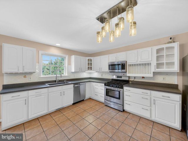 9290 BAKER ST, Owings, MD 20736