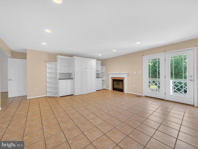 9290 BAKER ST, Owings, MD 20736