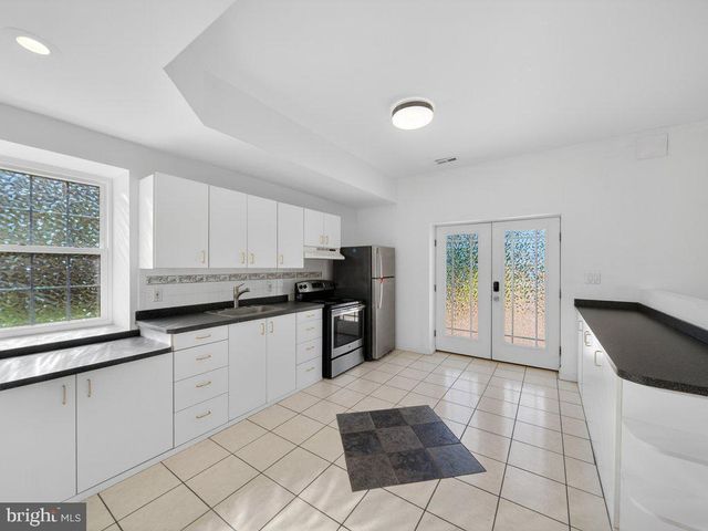 9290 BAKER ST, Owings, MD 20736