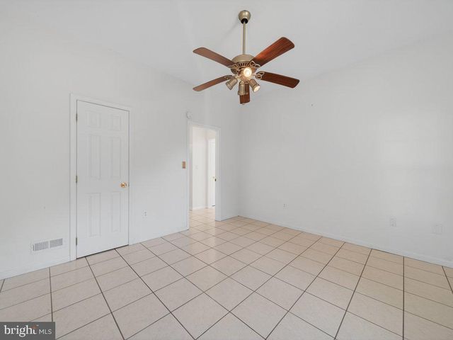 9290 BAKER ST, Owings, MD 20736