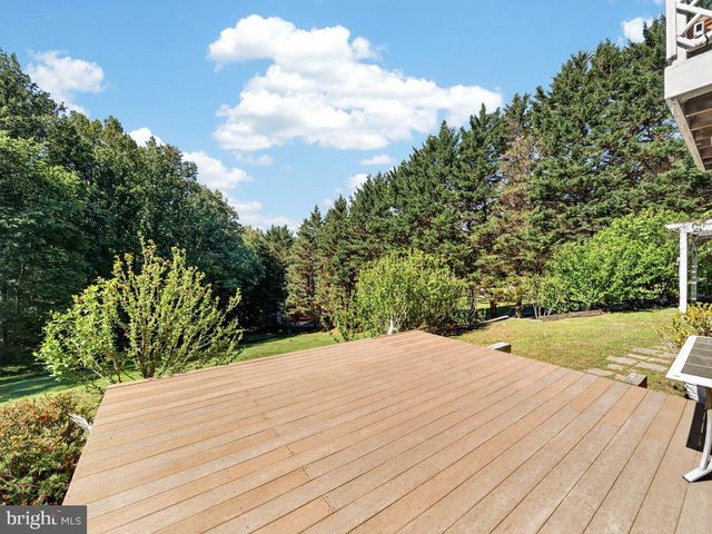 9290 BAKER ST, Owings, MD 20736