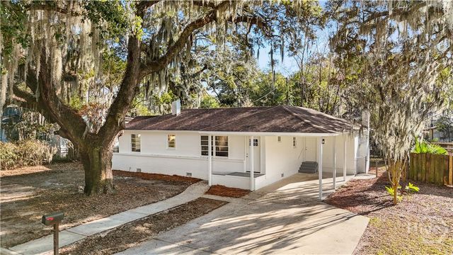 2105 E 60th Street, Savannah, GA 31404