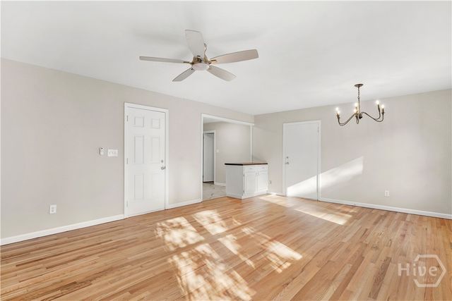 2105 E 60th Street, Savannah, GA 31404