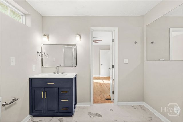 2105 E 60th Street, Savannah, GA 31404