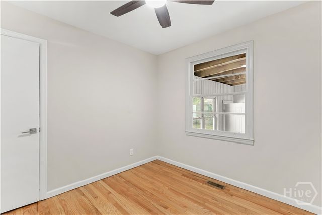 2105 E 60th Street, Savannah, GA 31404