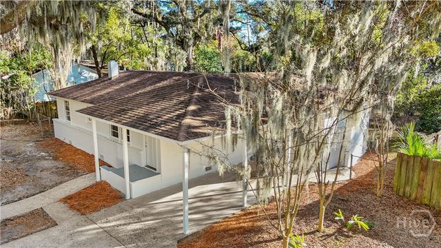 2105 E 60th Street, Savannah, GA 31404