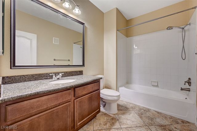 1608 Sussex Street 203, Las Vegas, NV 89144