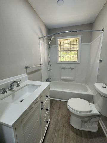 104 Grant Street, Walterboro, SC 29488