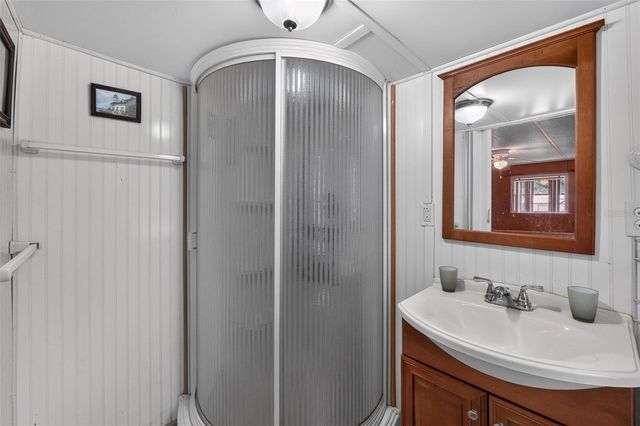 10513 LYNNWOOD AVENUE, Lake Wales, FL 33898