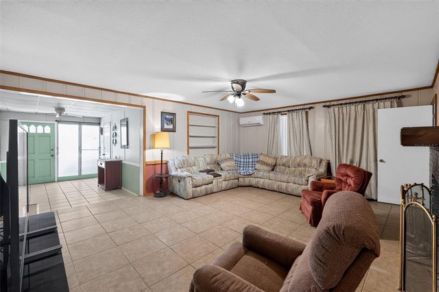 10513 LYNNWOOD AVENUE, Lake Wales, FL 33898