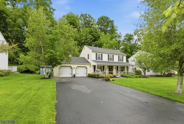 128 Merriam Ave, Newton Town, NJ 07860