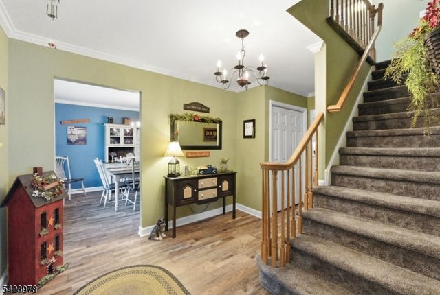 128 Merriam Ave, Newton Town, NJ 07860