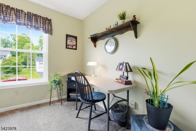 128 Merriam Ave, Newton Town, NJ 07860