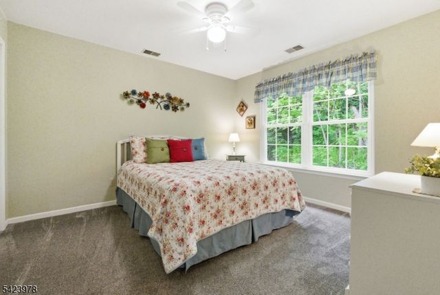 128 Merriam Ave, Newton Town, NJ 07860
