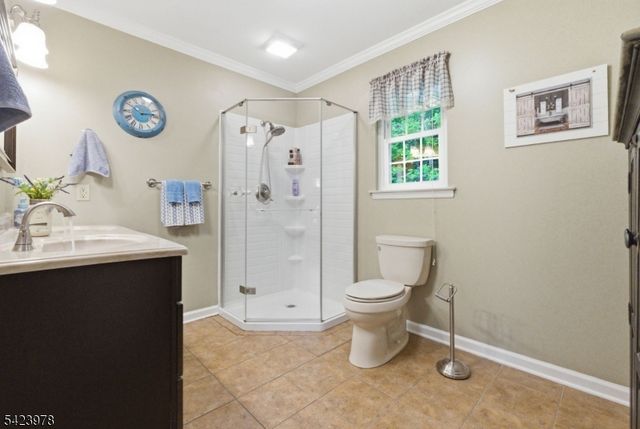 128 Merriam Ave, Newton Town, NJ 07860