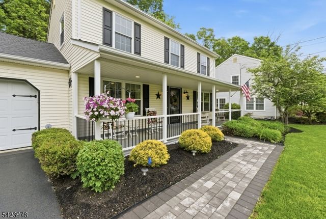 128 Merriam Ave, Newton Town, NJ 07860