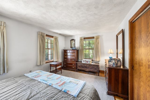 41 Academy Ave, Weymouth, MA 02189