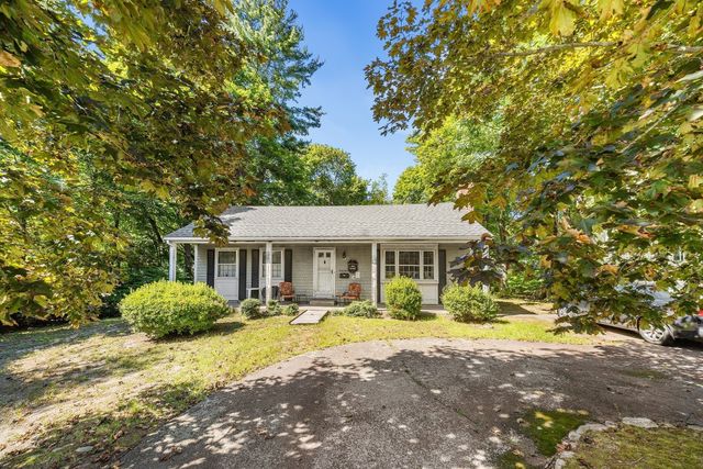 41 Academy Ave, Weymouth, MA 02189