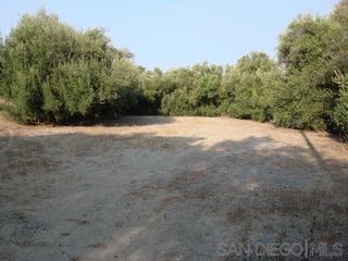 1252 Navel Place, Vista, CA 92081