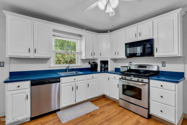 42 Ocean Avenue, Jackson, NJ 08527