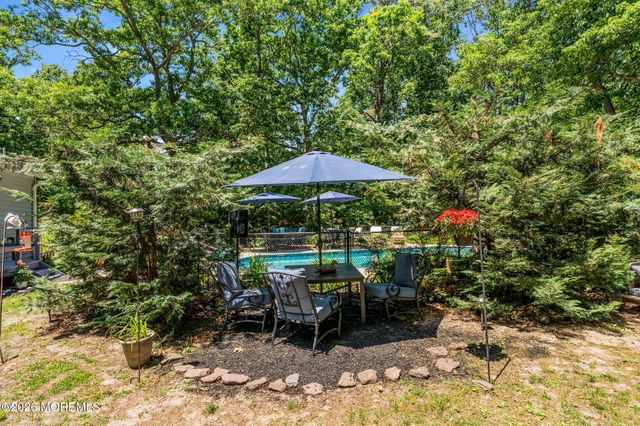 42 Ocean Avenue, Jackson, NJ 08527