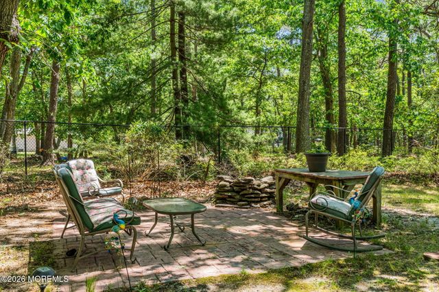 42 Ocean Avenue, Jackson, NJ 08527