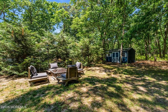 42 Ocean Avenue, Jackson, NJ 08527